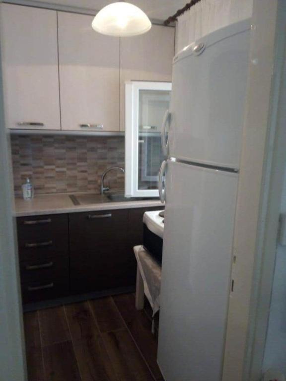 Aigli Luxury Studios Nea Roda Exterior foto