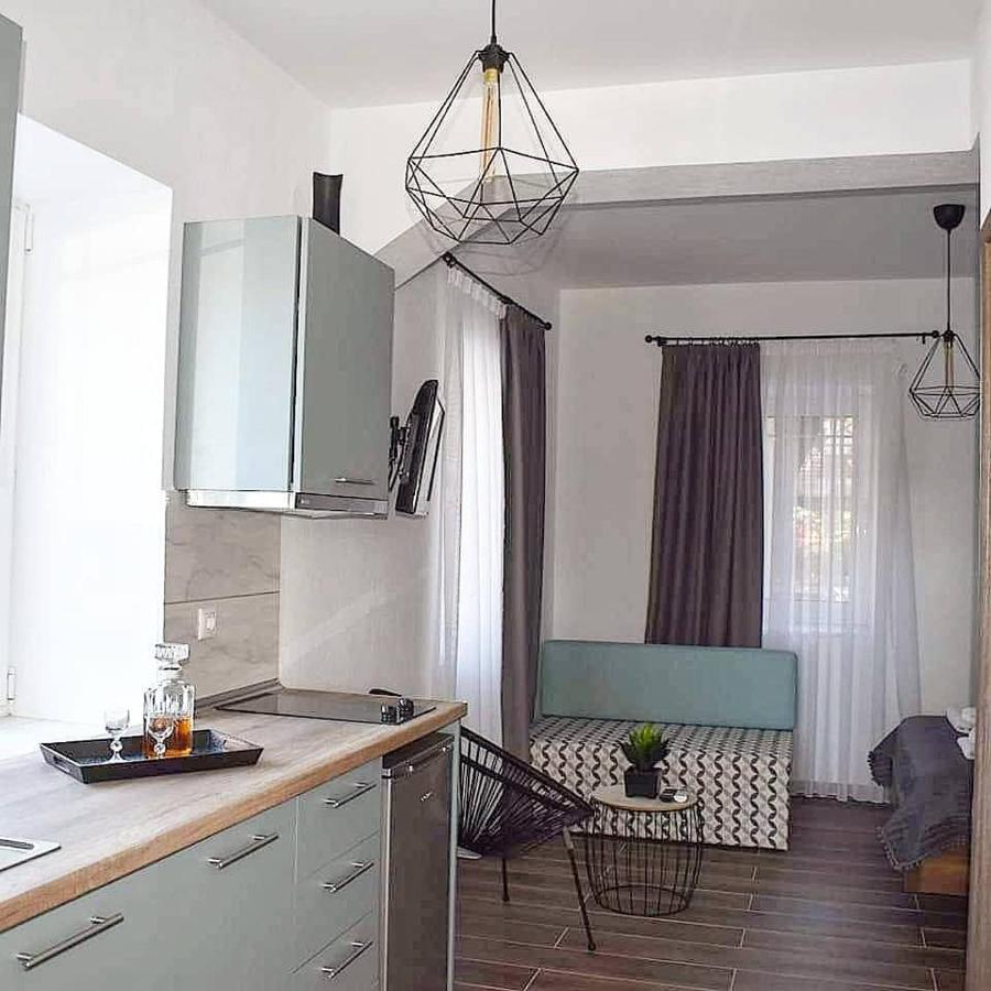 Aigli Luxury Studios Nea Roda Exterior foto